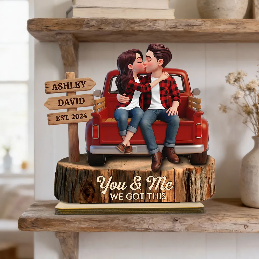 Everlasting Love Couple Sitting Kissing Pickup Truck Sign Posts - Personalized 2-Layered Wooden Plaque - Valentine's Day Gift For Couple, Farmhouse Decor