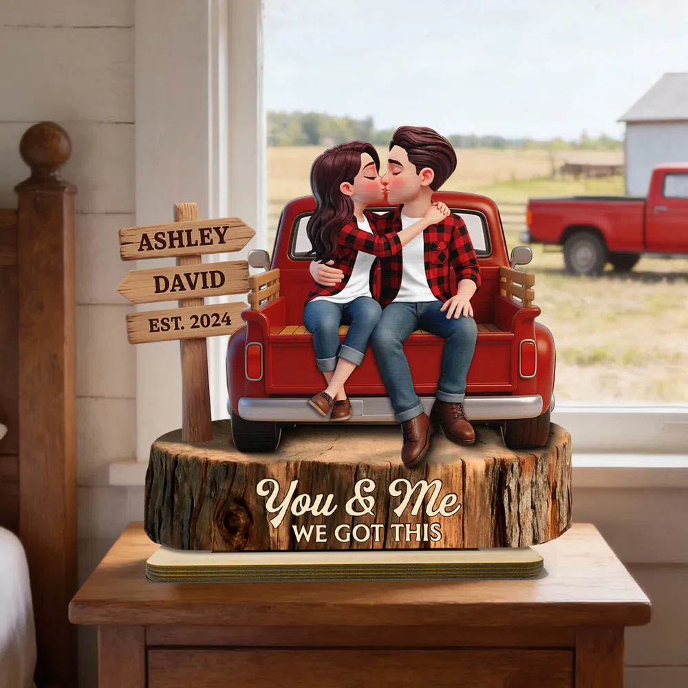 Everlasting Love Couple Sitting Kissing Pickup Truck Sign Posts - Personalized 2-Layered Wooden Plaque - Valentine's Day Gift For Couple, Farmhouse Decor